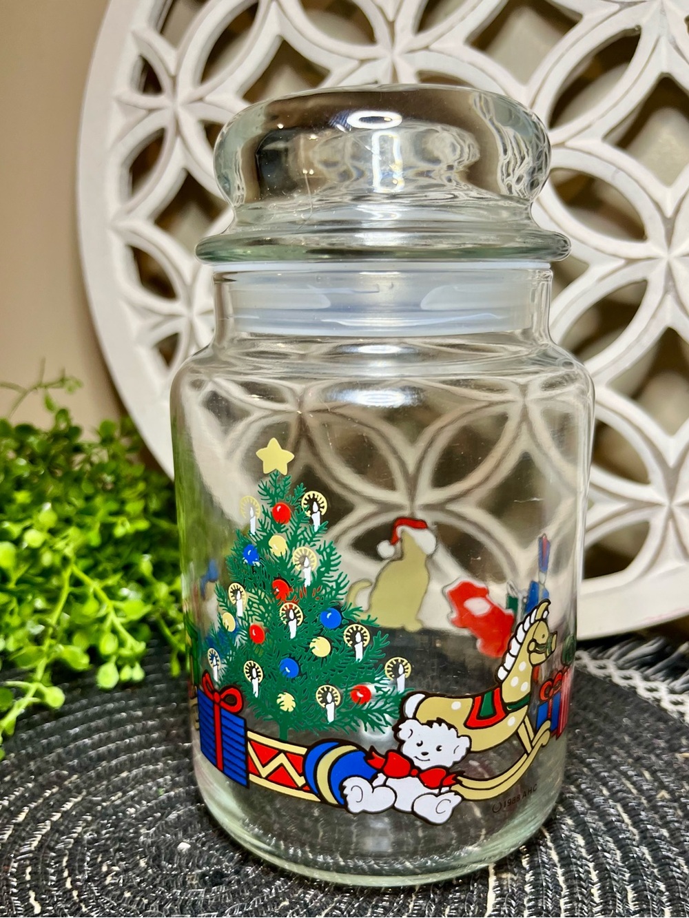 Vintage 1988 Anchor Hocking Christmas Glass Storage Jar